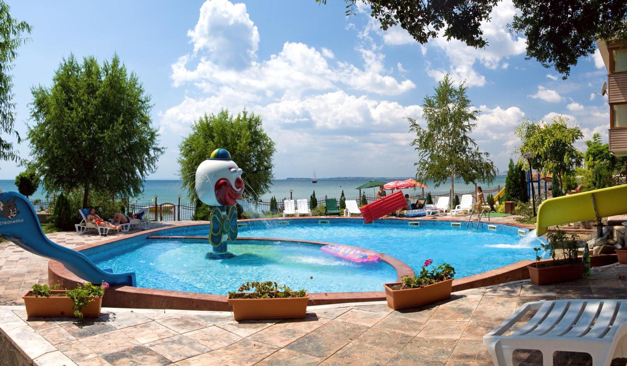 Messambria Beach Apartments Święty Włas Zewnętrze zdjęcie